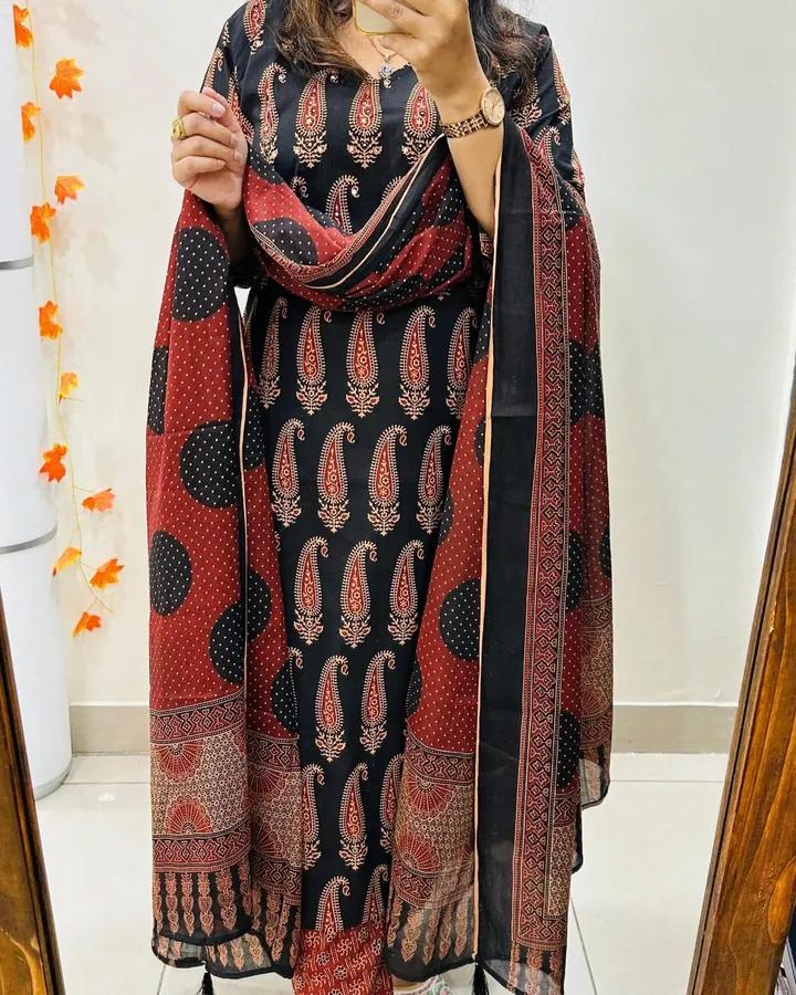 🌹🌹Pure fine Cotton fabric Kurti with Pant with cotton 100-100 Dupatta🌹🌹 (PVCRD51)