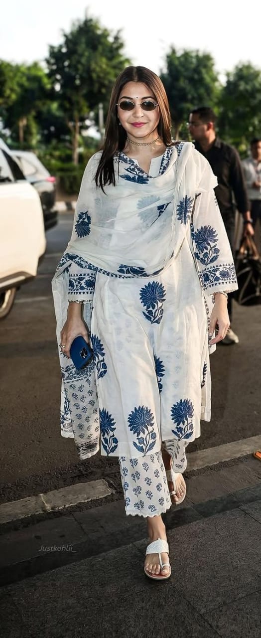 New high demandable dress anushkadress (KS01)
