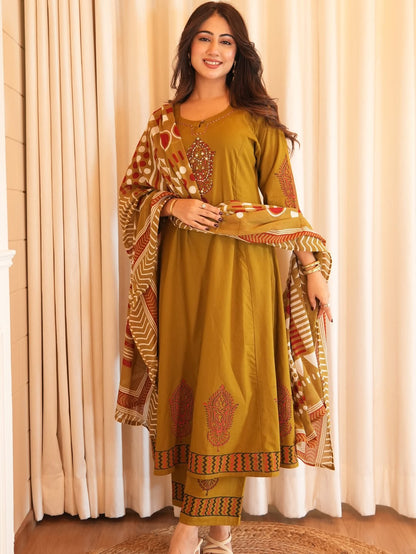 Heavy Cotton A-Line Kurti Pant Dupatta Set