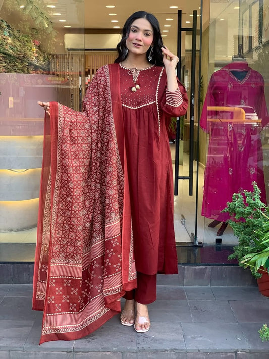 🌹🌹Pure fine Cotton fabric  Kurti with Pant with cotton 100-100 Dupatta🌹🌹(PVCRD03)