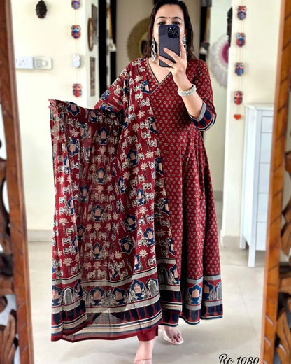 our beautiful Handblock print cotton Anaarkali 3pis dress (PVCRD81)