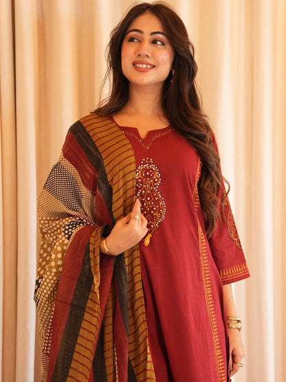 Heavy Cotton A-Line Kurti Pant Dupatta Set