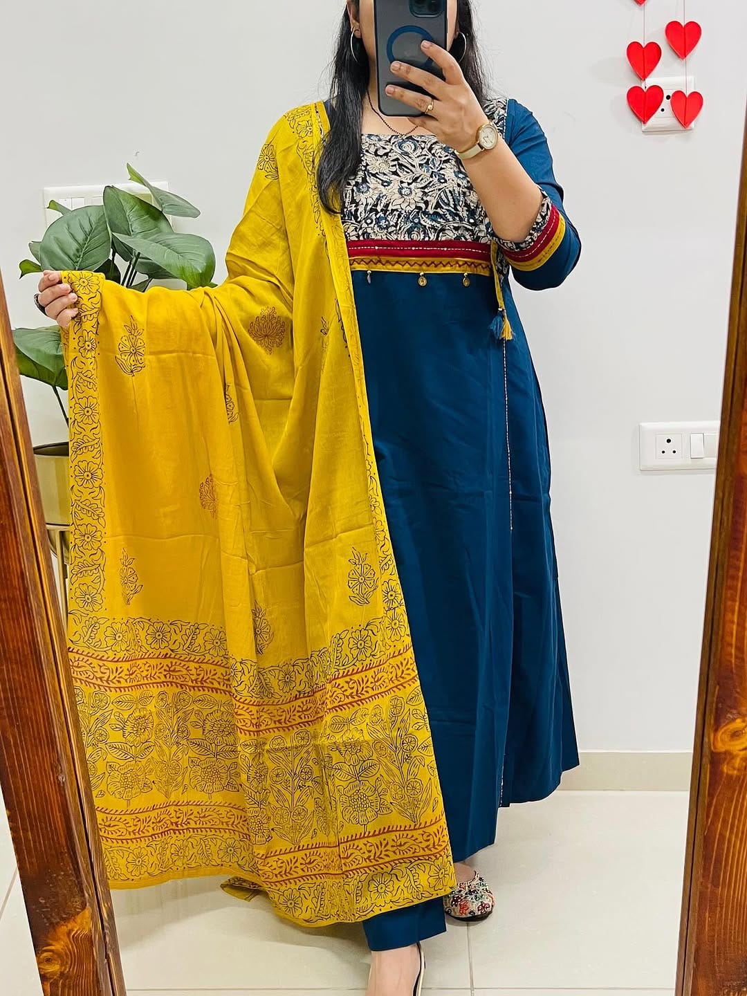 heavy yog work and sika work Kurti with Pant with cotton 100-100 Dupatta(PVCRD102)