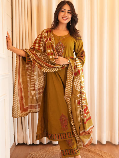 Heavy Cotton A-Line Kurti Pant Dupatta Set